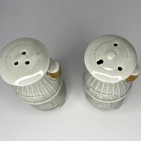 Gray Pot Belly Stove Salt & Pepper Shaker, Vintage - Picture 7 of 8